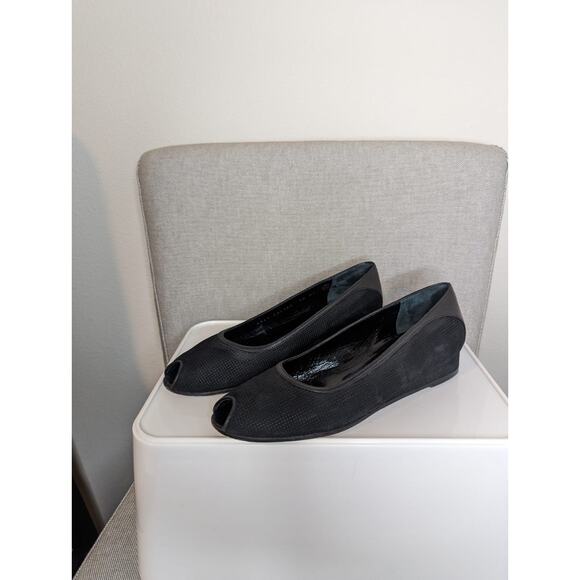 Bruno Magli Black Peep Toe Suede Low Wedge Heels - Picture 5 of 6